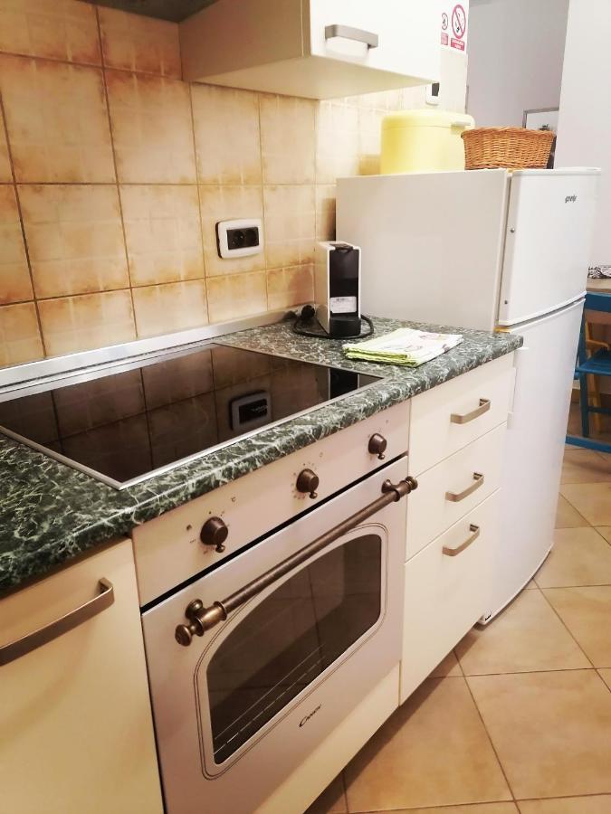 דירות מאלי לוסיניי Dairos מראה חיצוני תמונה